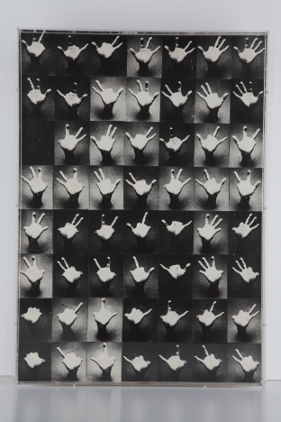 Jan St. Wojciechowski, Hands, 1973